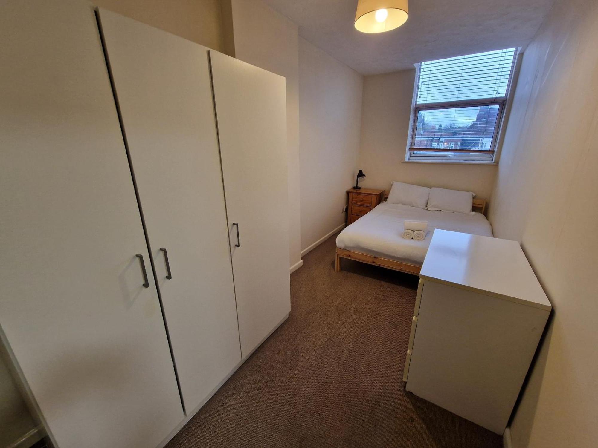 南安普敦 Portsmouth Road A酒店 外观 照片